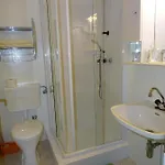 Torwirt Hotel *