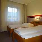 Torwirt Hotel *